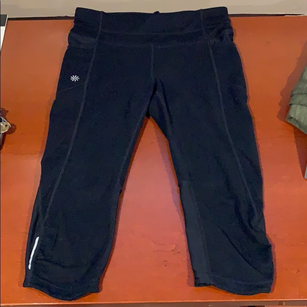 Athleta Cropped Leggings